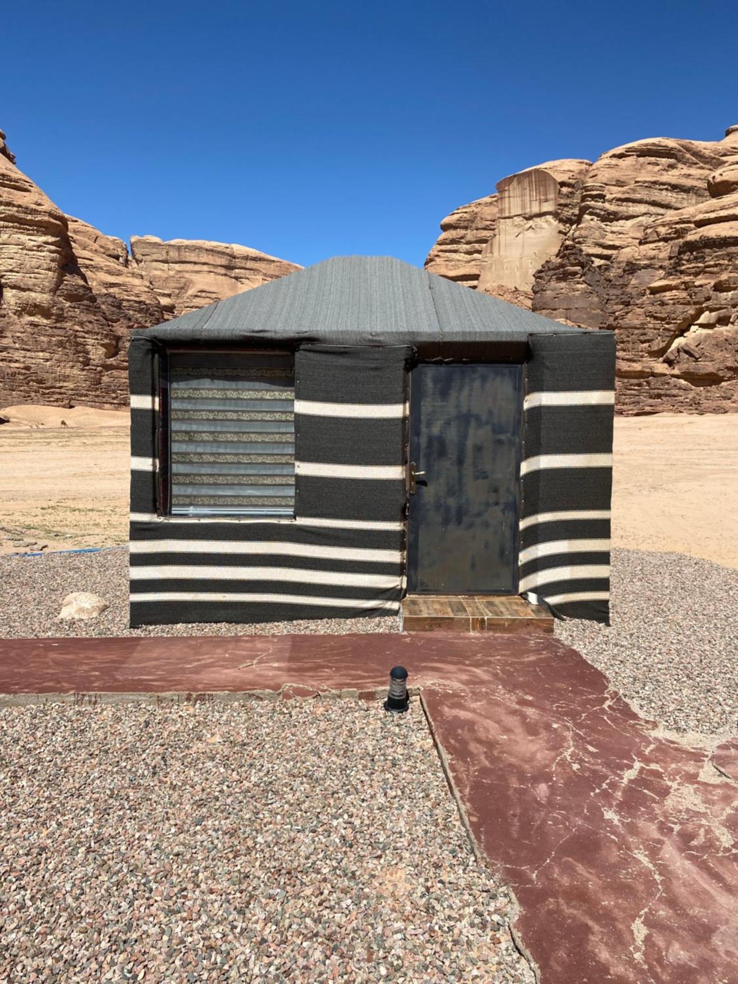 Rum Bedouin Trips Hotel Wadi Rum Exterior photo